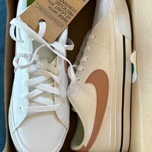 Nike Court Legacy Next Nature in Rose Whisper DH3161-103